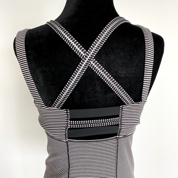 Lululemon tank top - Picture 5 of 5